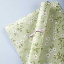 The Lakeside Collection Floral Scented Paper Drawer Liners